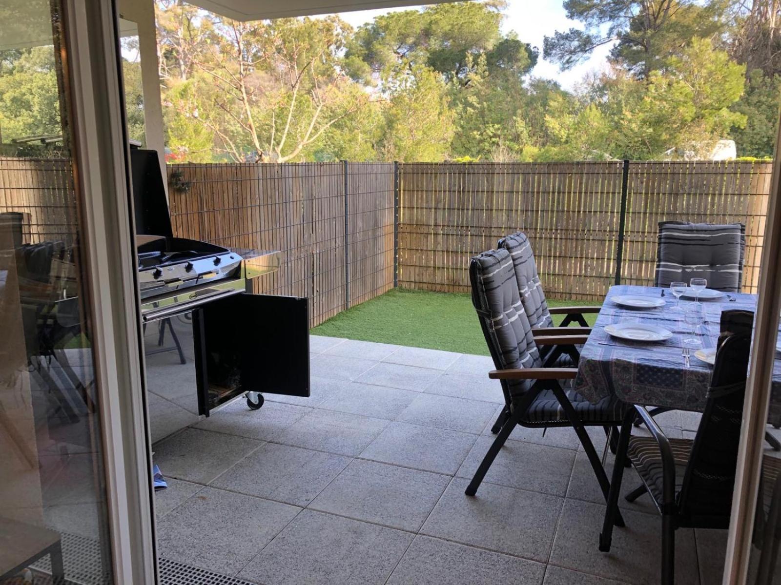 Rez De Jardin T3 Recent Et Calme Au Nouvelles Terres A La Londe Les Maures公寓 外观 照片